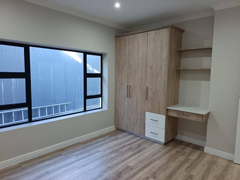 3 Bedroom Property for Sale in Hartenbos Heuwels Western Cape